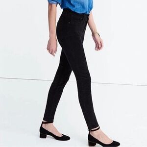 Madewell 9” High Riser Skinny Skinny Black Velvet pants size: 24